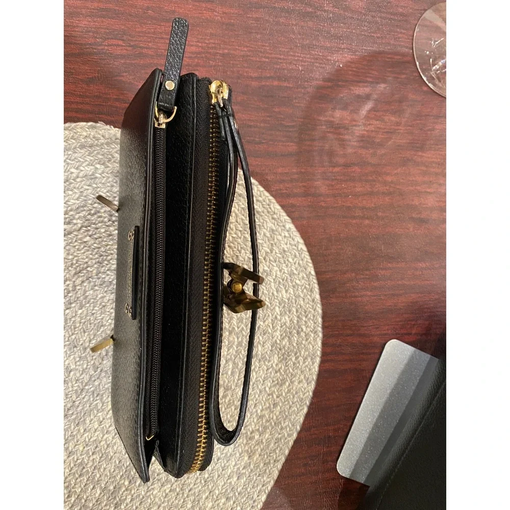 Kate Spade New York Black Pebbled Leather Zip Around Wallet Wristlet